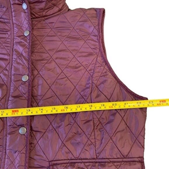 Eddie Bauer Plum Quilted Zipper Button Combo Vest Size XL - Picture 9 of 10